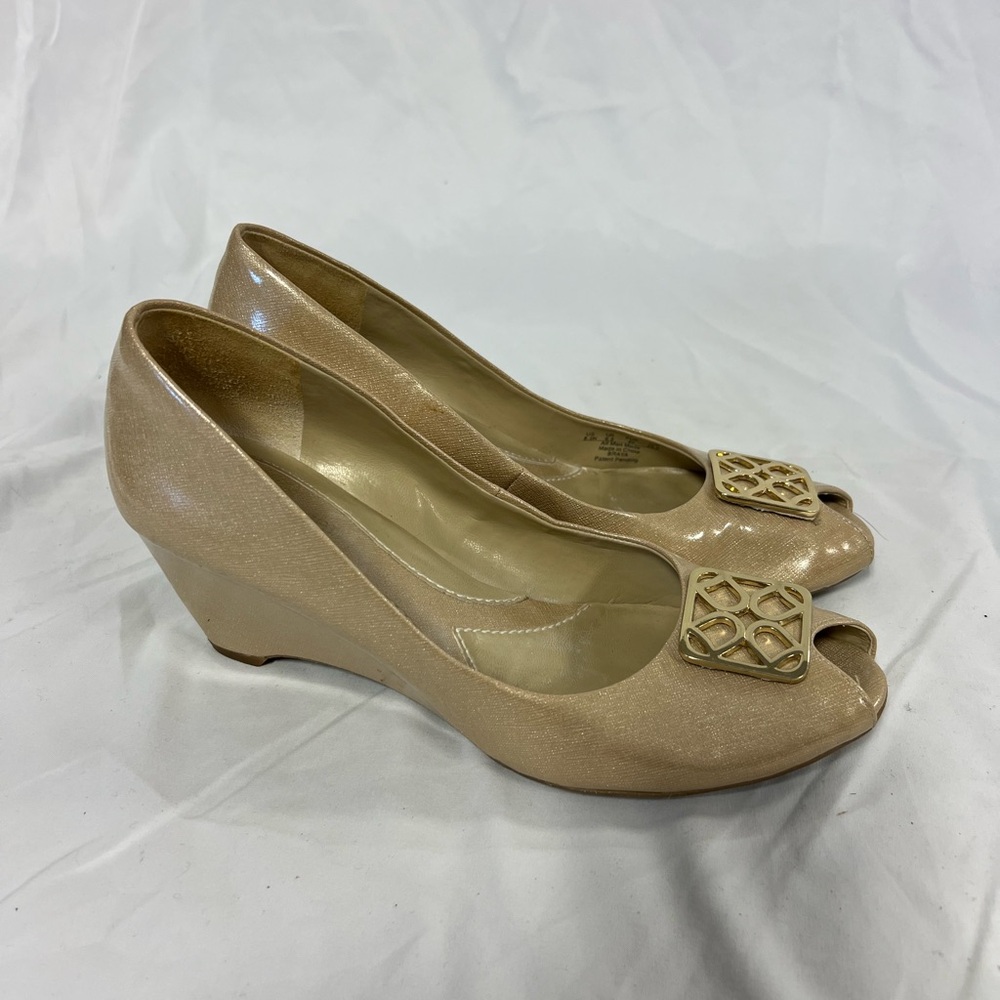 Naturalizer peep toe wedge heels champagne nude braya size 8.5 narrow 8.5N